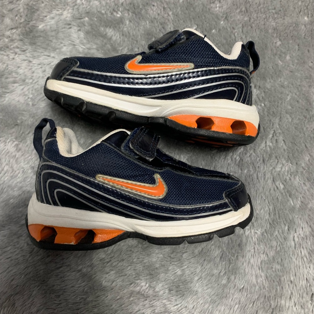 Infant/toddler Nike shoes.